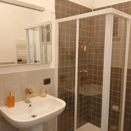 Bra Guest House