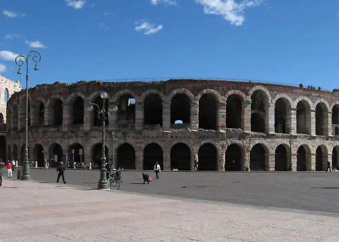 Bra בית הארחה